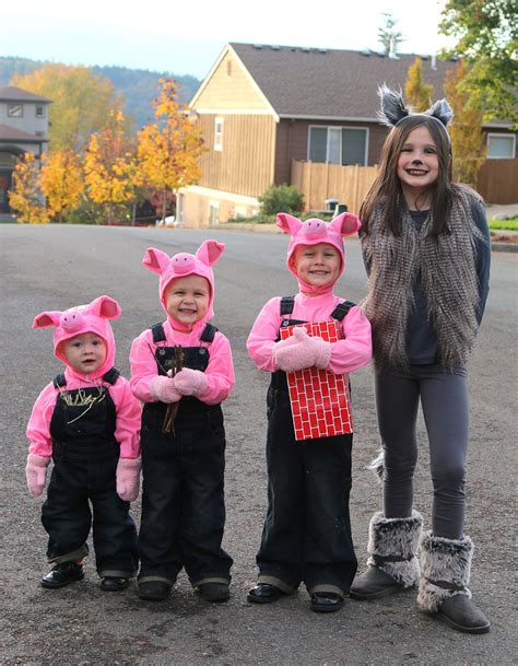 Three Little Piggies And Big Bad Austin Wolf Raw Halloween Editor@pambazuka.org on Tapatalk - Trending Discussions About Your